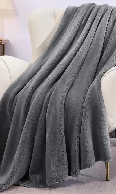 国民级精品★冬季垫毯，精致超软，360g加厚双面京东京造经典法兰绒，高级灰 180x200cm